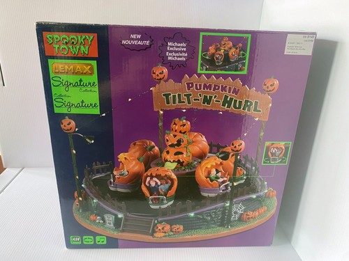 Lemax spooky town halloween - spooky,