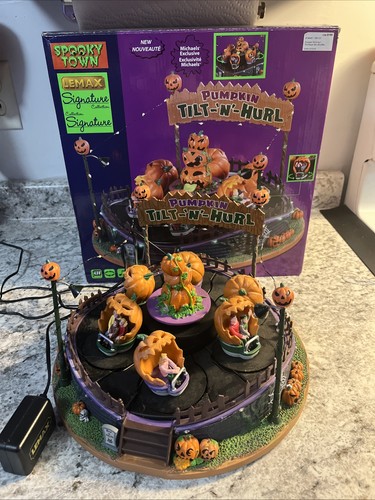 Lemax spooky town pumpkin - lemax,